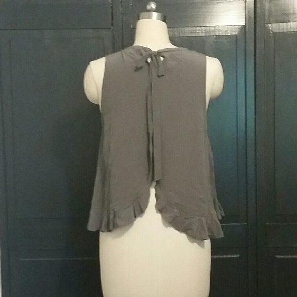 Madewell Gray Silk top - Picture 2 of 3
